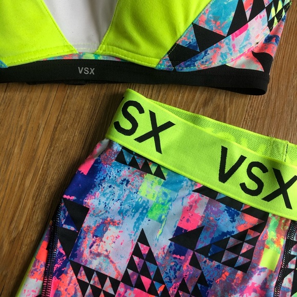 Victoria’s Secret work out set - Picture 1 of 7